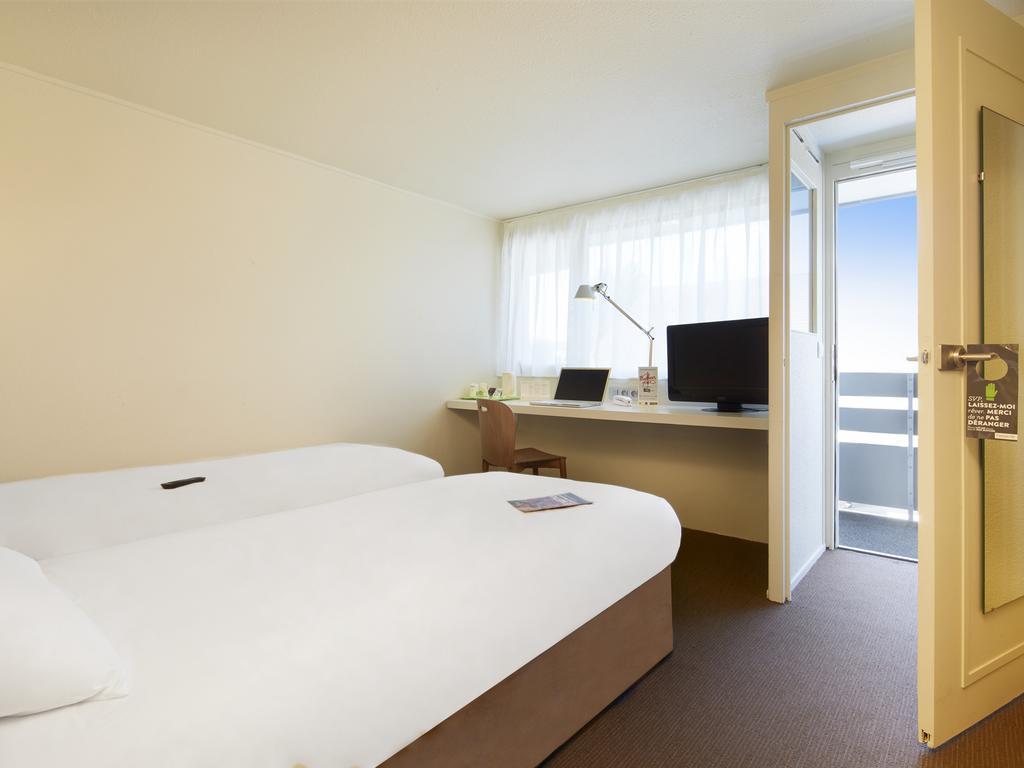 Campanile Dijon Sud - Marsannay Hotel Exterior photo